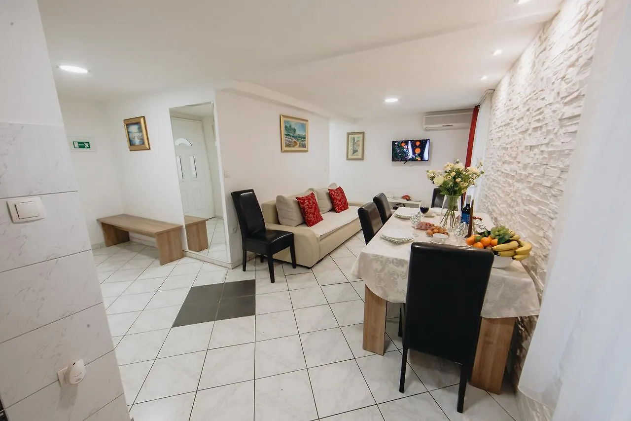 Apartment And Room Old Town سبليت 0*,  كرواتيا